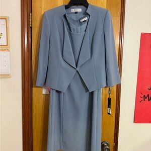 Tahari dress 2 pc set Macys jacket $320 tags Arthur Levine new size 6 Small